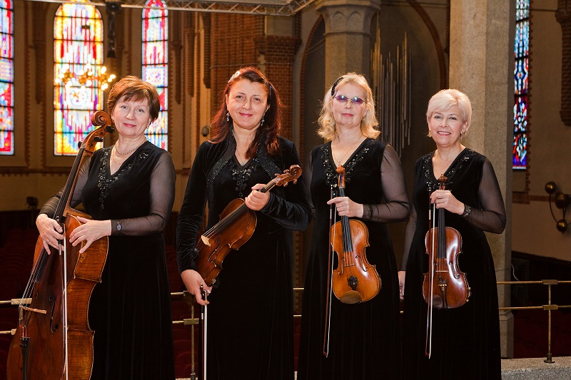 Струнный квартет, архивное фото