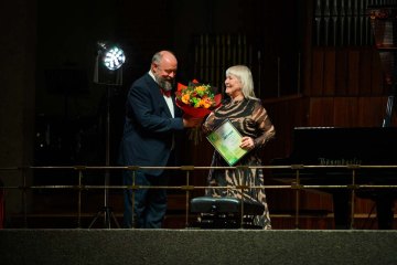 Заслуженный артист России Александр Гиндин. Международный фестиваль «Музыкальная весна», 19 Марта 2024г. — фото 11