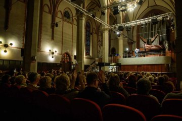 Заслуженный артист России Александр Гиндин. Международный фестиваль «Музыкальная весна», 19 Марта 2024г. — фото 10