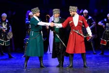 Государственный фольклорный ансамбль песни и танца «Нохчо», фестиваль «Русская музыка на Балтике», Драмтеатр, 14 Мая 2025г. — фото 22