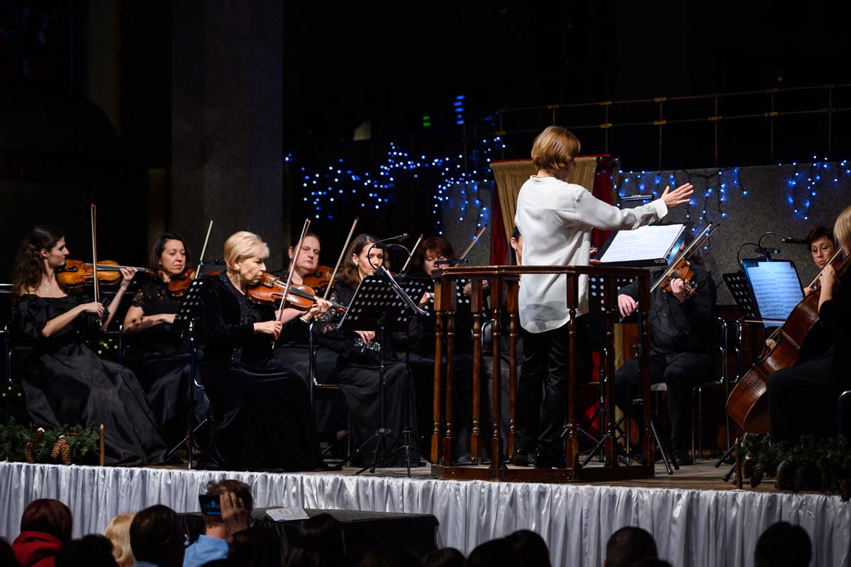 Концерт Камерного оркестра «В КОНЦЕРТНЫЙ ЗАЛ ЗА ВОЛШЕБСТВОМ!», 27 Декабря 2023г.