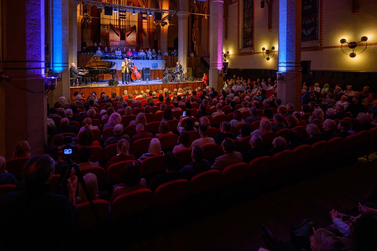 Стивен Митчелл и Джем-бенд Максима Пиганова, Международный фестиваль "Джаз в филармонии", 18 Ноября 2025г.