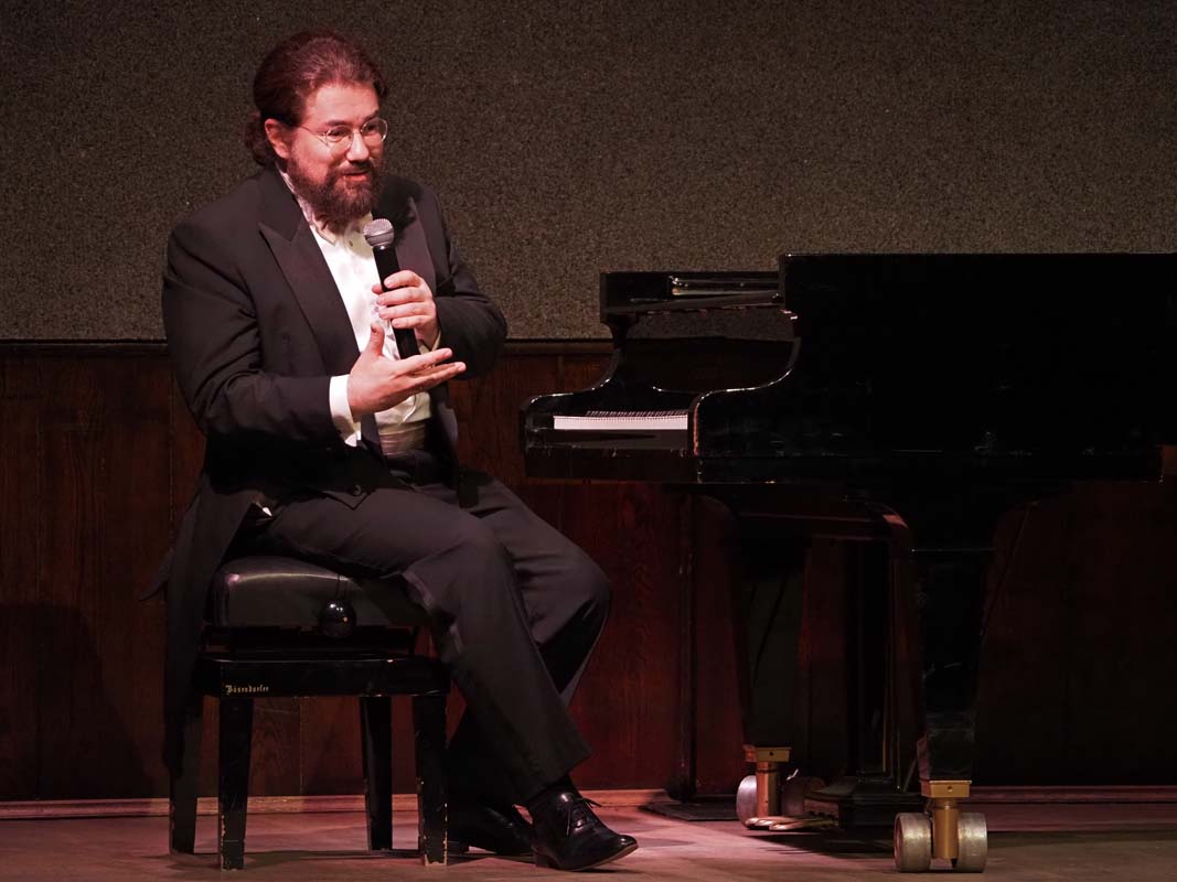 Пианист и композитор Николя Челоро (Франция), «Русская музыка на Балтике», 21 Апреля 2023г.