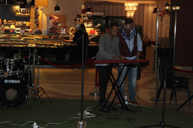 ELIJAH JAMAL BALBED - промоакция в ТЦ «Европа», 11 Октября 2018г.