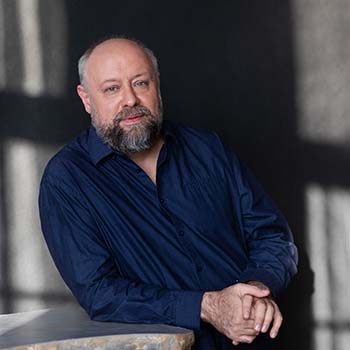 Александр Гиндин