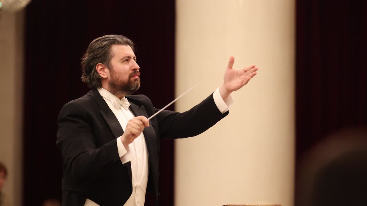 Программа «Культурные события». Дирижер Дмитрий Юровский