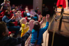 МУЗЫКАЛЬНЫЙ СПЕКТАКЛЬ «МОЙДОДЫР», 14 Февраля 2021г. — фото 123