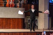 Павел Деревянко (Москва) и Камерный оркестр филармонии, «Сказки с оркестром», 22 Апреля 2023г. — фото 19