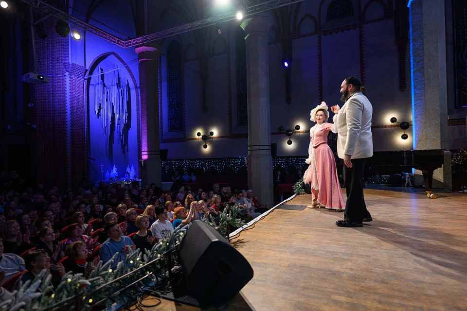 "Новогодний бал у Имре Кальмана" ,Концертный духовой оркестр и солисты филармонии, 28 Декабря 2025г. — фото 17