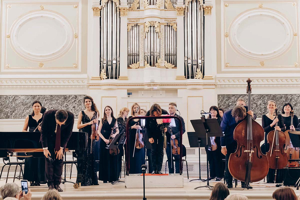 Камерный оркестр и Трио А.Маслова, дирижёр Елена Толкачёва, Государственная академическая капелла Санкт-Петербурга, 21 Октября 2025г. — фото 6