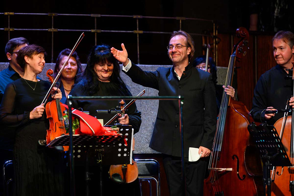 Фабио Мастранджело и Камерный оркестр филармонии, концерт к 65-летию Калининградской областной филармонии, 4 Октября 2024г. — фото 17