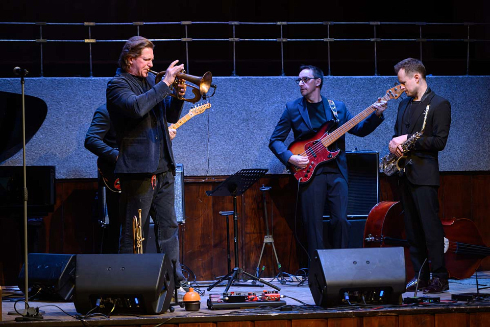 Вадим Эйленкриг и Eilenkrig Crew, Международный фестиваль "Джаз в филармонии", 16 Ноября 2025г. — фото 7