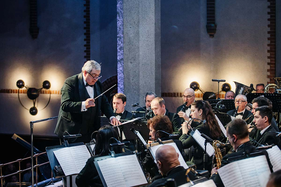 Гала-концерт Ко Дню артиста «Святая к музыке любовь...», Концертный духовой оркестр и солисты филармонии, 17 Января 2026г. — фото 5