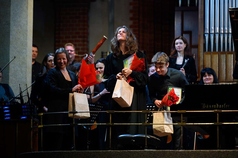 «МУЗЫКАЛЬНАЯ СБОРНАЯ РОССИИ»: Ф. Создателев, В.Вишневский И ОРКЕСТР ФИЛАРМОНИИ, 16 Марта 2024г. — фото 19