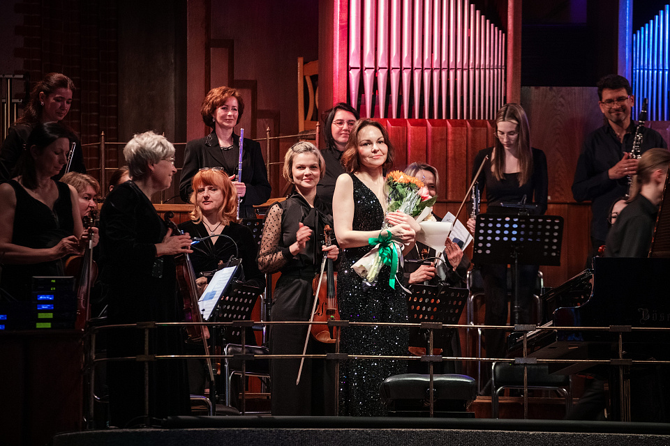 Второй концерт Рахманинова в исполнении Оркестра филармонии и Анны Ушаковой. "Русская музыка на Балтике" — фото 10