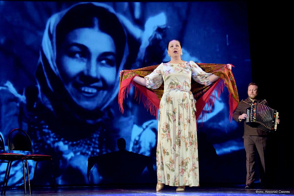 Концерт проекта "Поезд Победы" в исполнении солистов Калининградской филармонии, Городской дворец культуры г. Апатиты, 27 Сентября 2025г. — фото 5