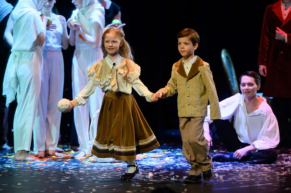 Концерт Государственного молодежного ансамбля песни и танца «Алтай» имени А.Ф. Березикова, 23 Марта 2025г. — фото 10