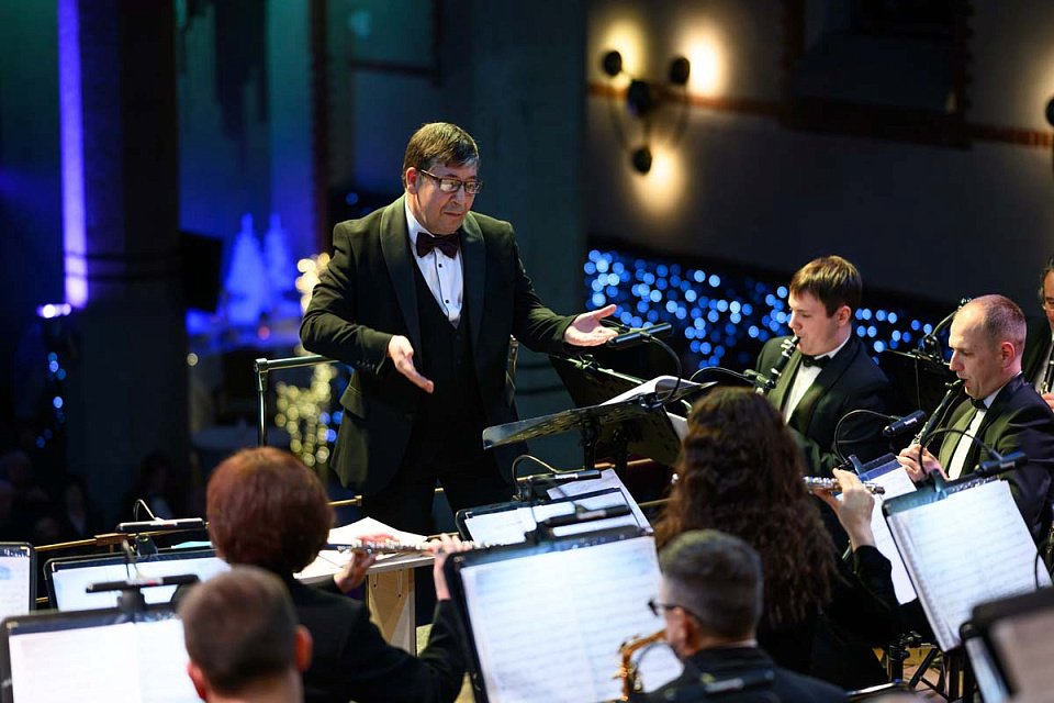 "Золотые хиты джаза", Концертный духовой оркестр и солисты филармонии, 29 Декабря 2025г. — фото 4