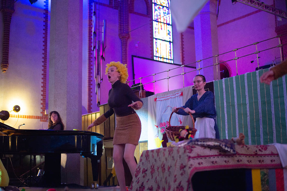 МУЗЫКАЛЬНЫЙ СПЕКТАКЛЬ «МОЙДОДЫР», 14 Февраля 2021г. — фото 50