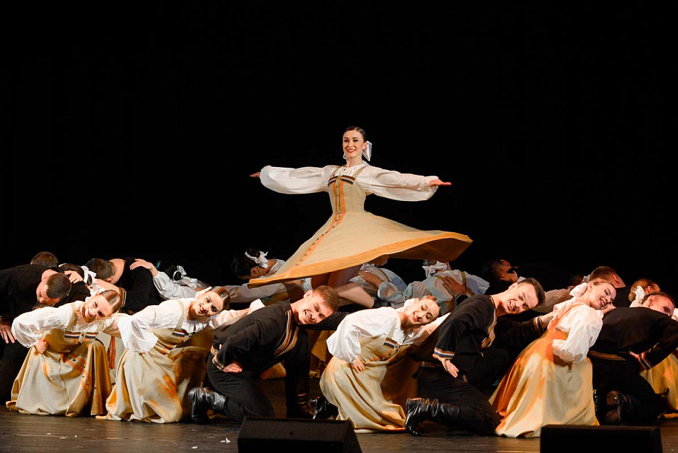 Концерт Государственного молодежного ансамбля песни и танца «Алтай» имени А.Ф. Березикова, 23 Марта 2025г. — фото 22