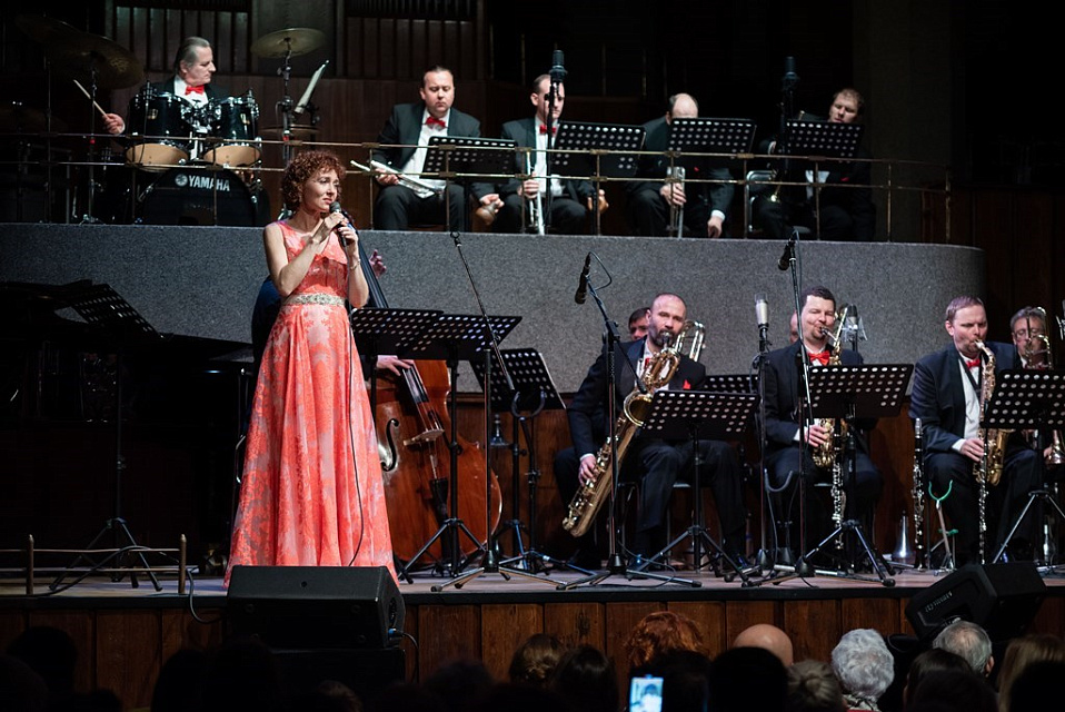 XIX Международный фестиваль "Джаз в филармонии". Государственный камерный оркестр джазовой музыки имени Олега Лундстрема, 13 Ноября 2022г. — фото 15