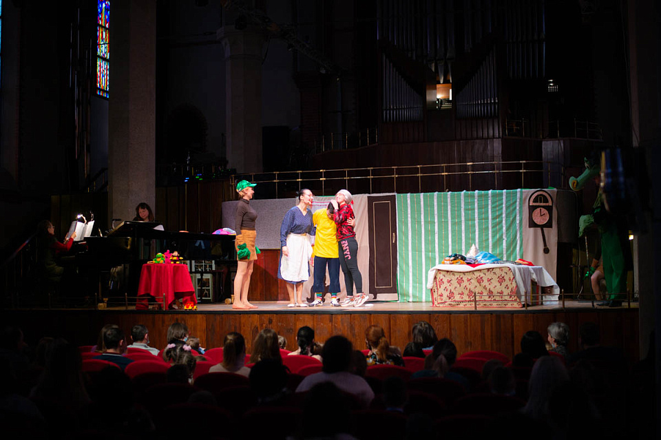 МУЗЫКАЛЬНЫЙ СПЕКТАКЛЬ «МОЙДОДЫР», 14 Февраля 2021г. — фото 117