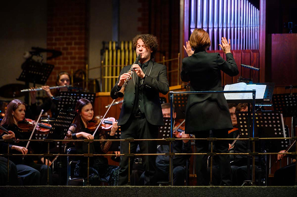 Симфонический концерт "Музыкальная сборная России": Оркестр филармонии и солисты Санкт-Петербургского Дома музыки, 23 Ноября 2024г. — фото 17