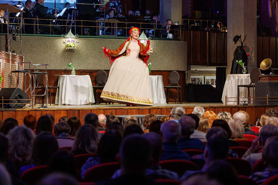 Мюзикл «Я подарю тебе Париж!», Концертный духовой оркестр и солисты филармонии, 8 Марта 2026г. — фото 6