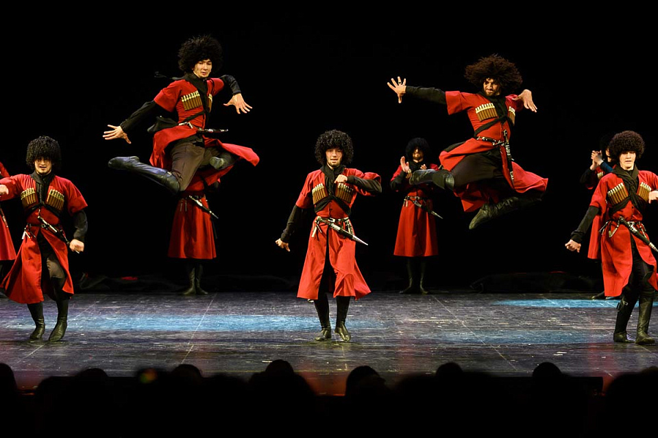 Государственный академический ансамбль танца «Вайнах», «Русская музыка на Балтике», Драмтеатр, 10 Июня 2024г. — фото 11