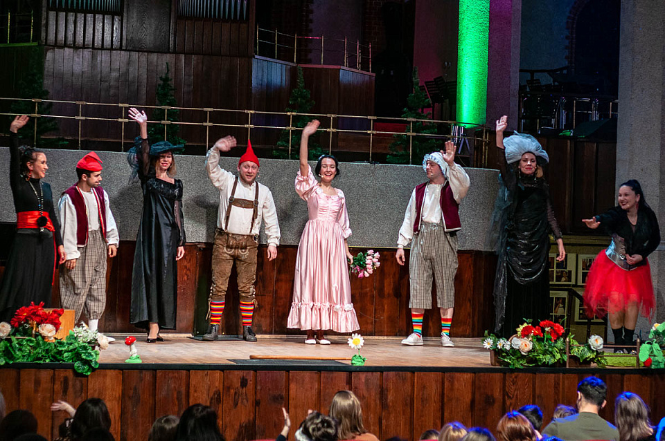 Музыкальный спектакль для детей «Белоснежка», 28 Февраля 2021г. — фото 60