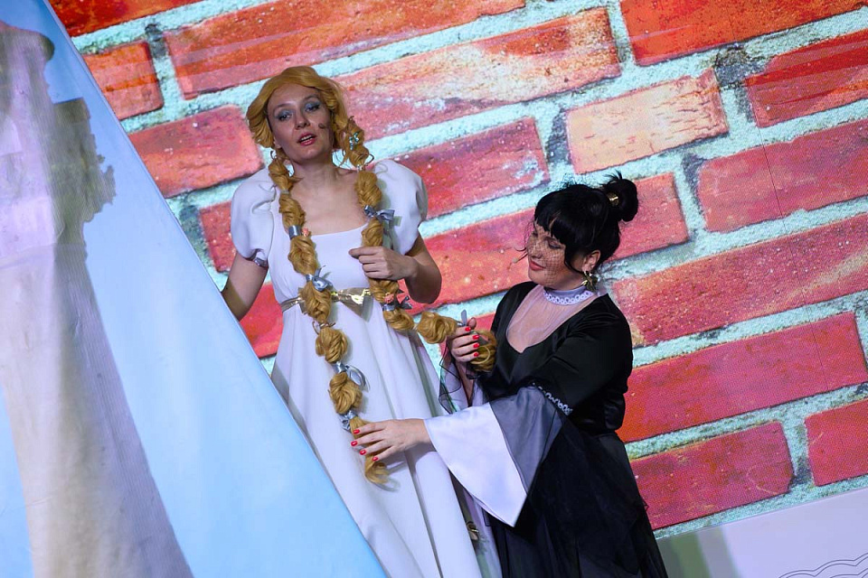 Музыкальная сказка "Рапунцель" в театры эстрады "Янтарь-холл", г. Светлогорск, 12 Мая 2024г. — фото 18