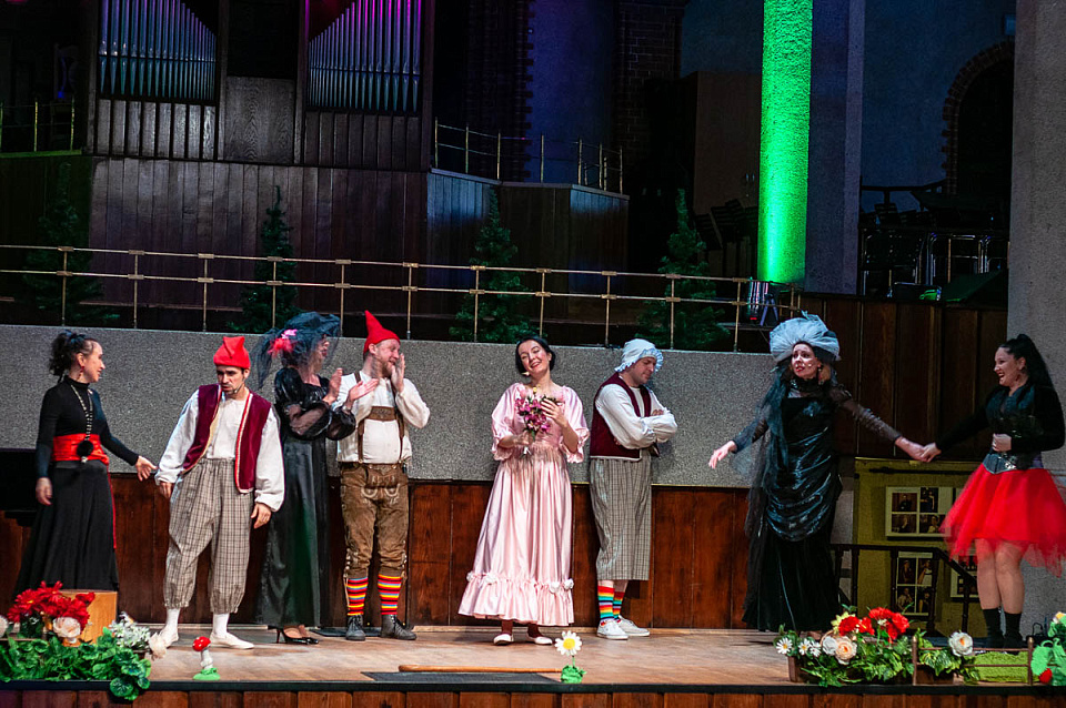 Музыкальный спектакль для детей «Белоснежка», 28 Февраля 2021г. — фото 58