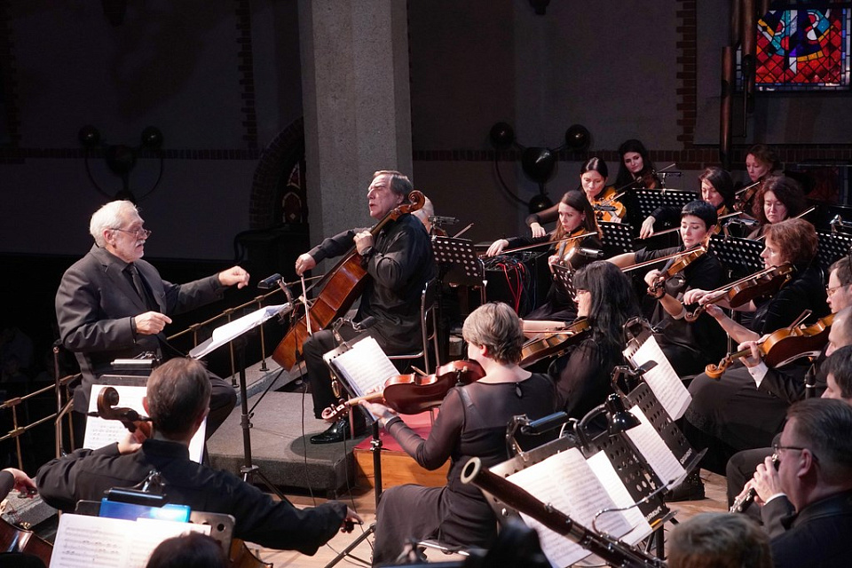 Ролдугин в Калининграде, 11 Ноября 2019г. — фото 37