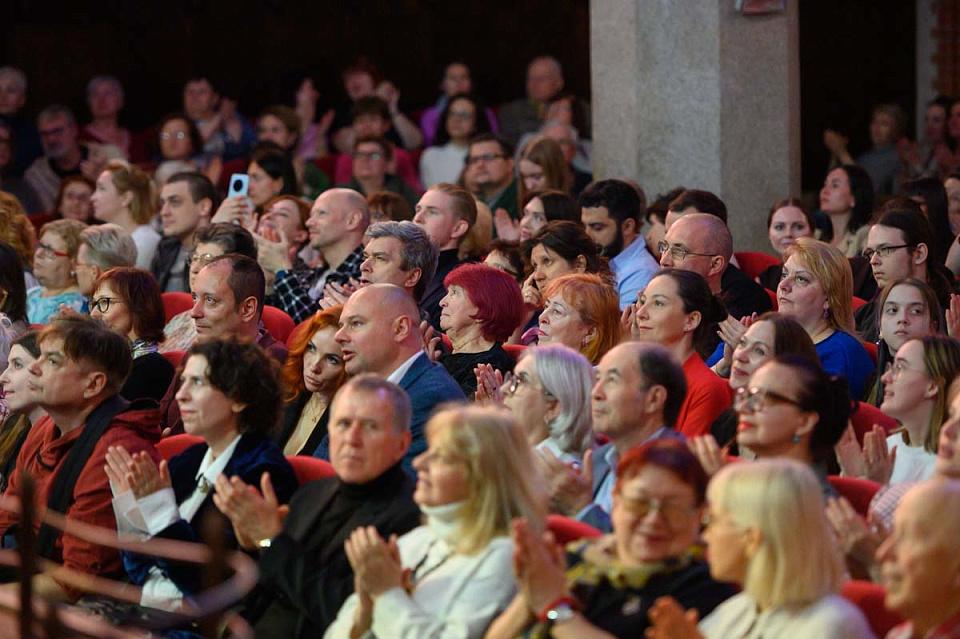 Государственный академический симфонический оркестр России им.Е.Ф. Светланова, дирижёр Д.Юровский, солист П.Милюков, 13 Апреля 2025г. — фото 7