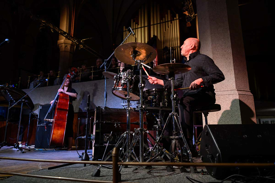 Даниил Крамер с программой MUSICA LATINA, Международный фестиваль "Джаз в филармонии", 14 Ноября 2025г. — фото 5