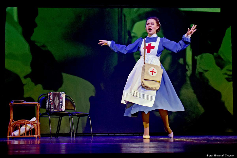 Концерт проекта "Поезд Победы" в исполнении солистов Калининградской филармонии, Городской дворец культуры г. Апатиты, 27 Сентября 2025г. — фото 7