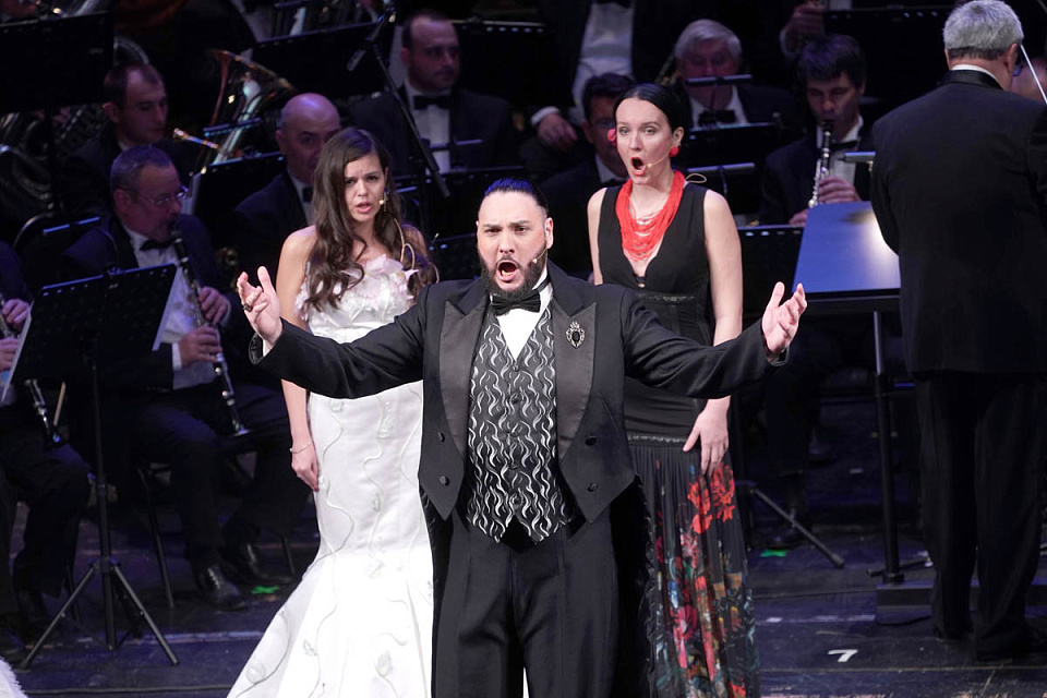 В Драмтеатре состоялся грандиозный гала-концерт «Опера, оперетта, мюзикл...», 12 Мая 2021г. — фото 80