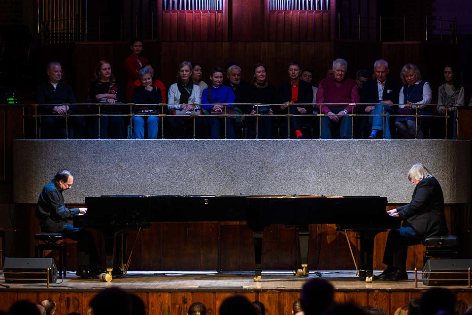 Финал Международного фестиваля «Джаз в филармонии», джазовая дуэль, Д. Крамер, В. Гроховский, 17 Ноября 2024г. — фото 4