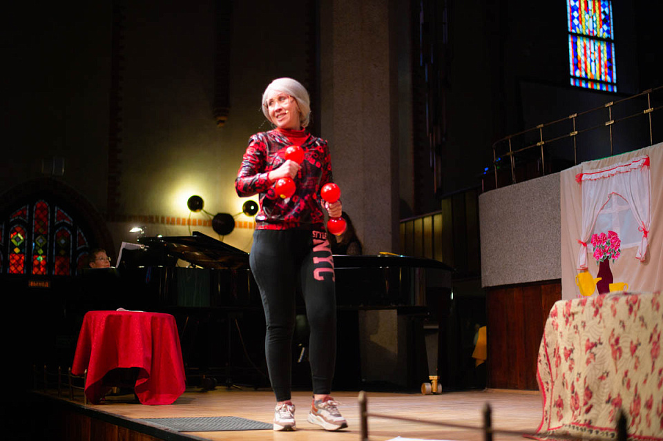 МУЗЫКАЛЬНЫЙ СПЕКТАКЛЬ «МОЙДОДЫР», 14 Февраля 2021г. — фото 75