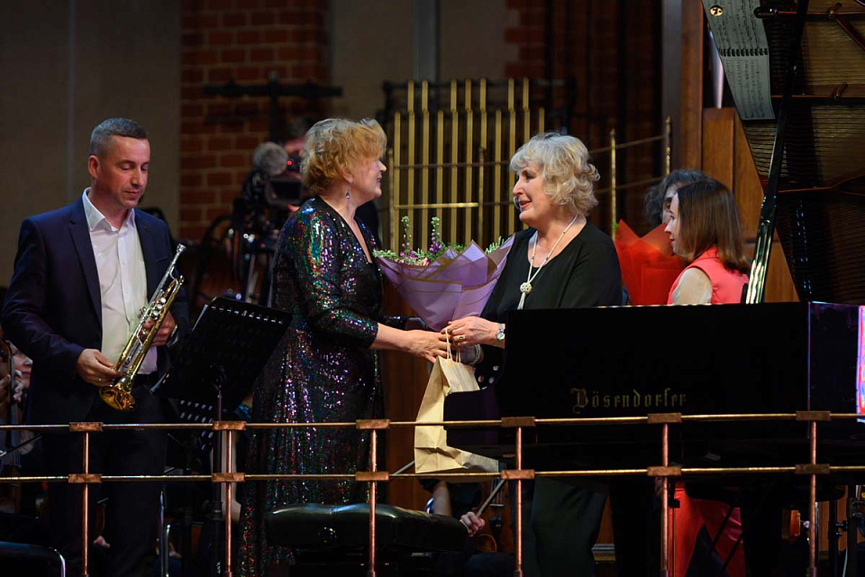 Камерный оркестр и солисты филармонии, дирижёр Фахраддин Керимов, фестиваль "Русская музыка на Балтике", 18 Мая 2024г. — фото 10