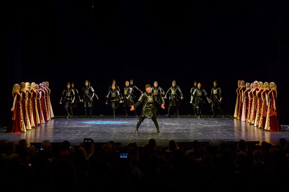 Государственный академический ансамбль танца «Вайнах», «Русская музыка на Балтике», Драмтеатр, 10 Июня 2024г. — фото 27