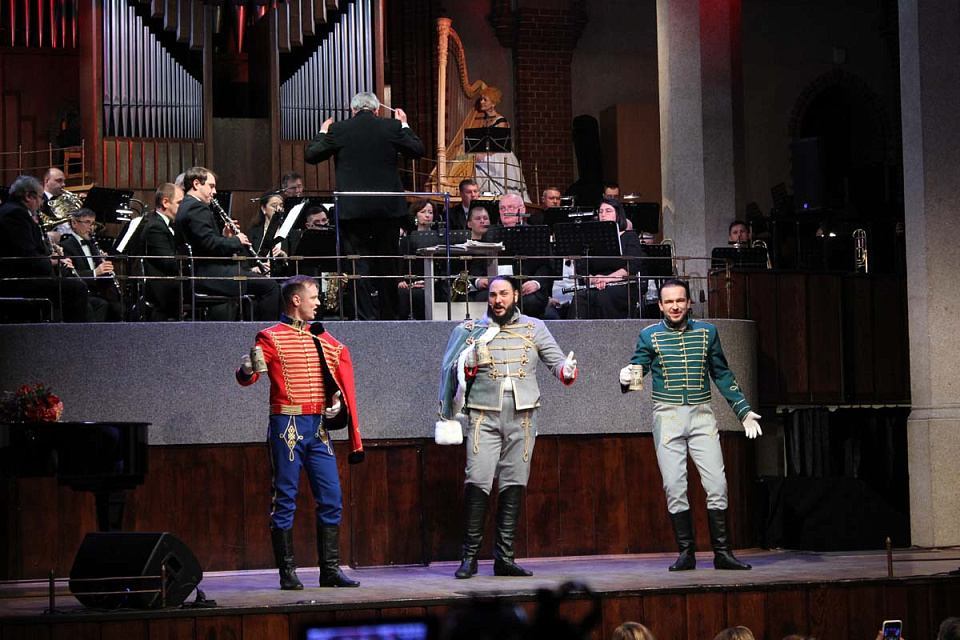 «На балу у Кальмана» , Концертный духовой оркестр и солисты филармонии, 19 Октября 2025г. — фото 14