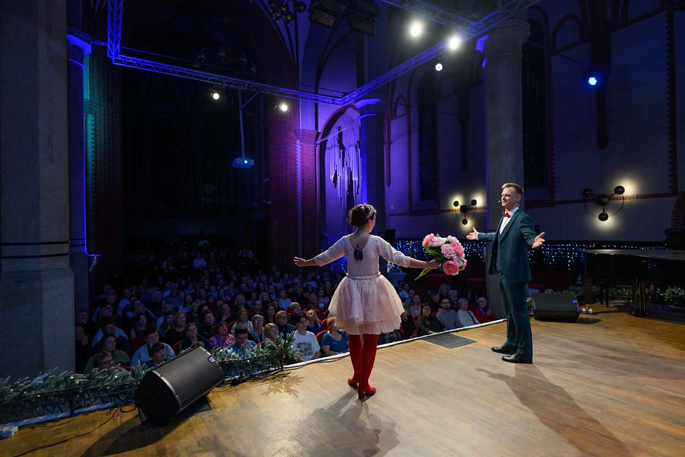 "Новогодний бал у Имре Кальмана" ,Концертный духовой оркестр и солисты филармонии, 28 Декабря 2025г. — фото 10