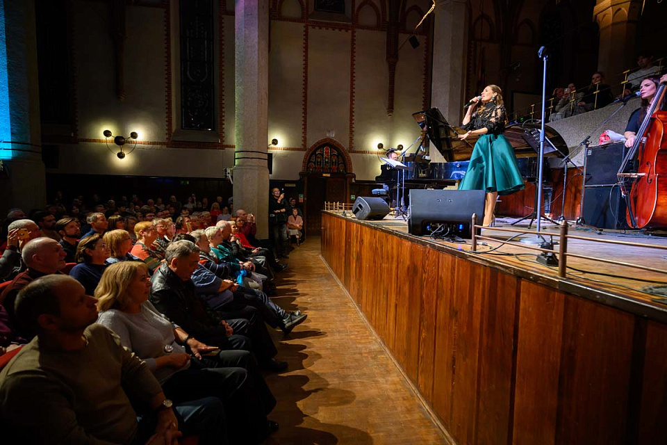 Даниил Крамер с программой MUSICA LATINA, Международный фестиваль "Джаз в филармонии", 14 Ноября 2025г. — фото 13