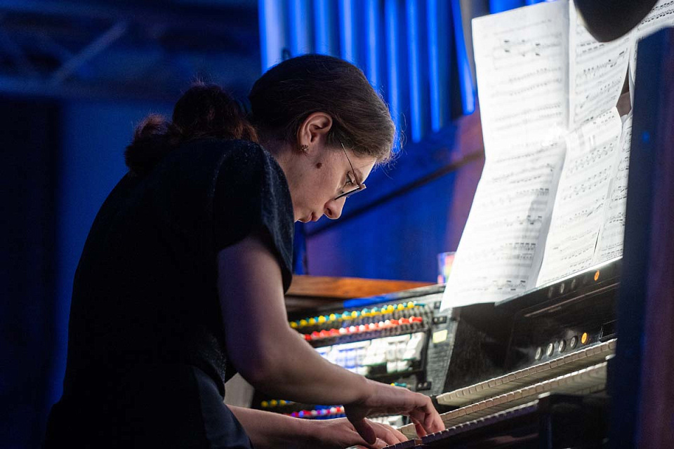 Подведение итогов совместного с журналом "Маленькая страна" конкурса "Музыкальный Калининград" и концерт для победителей, 4 Ноября 2025г. — фото 5