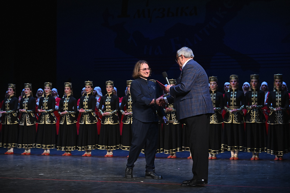 Танцевальный ансамбль «Нальмэс». «Русская музыка на Балтике» — фото 5