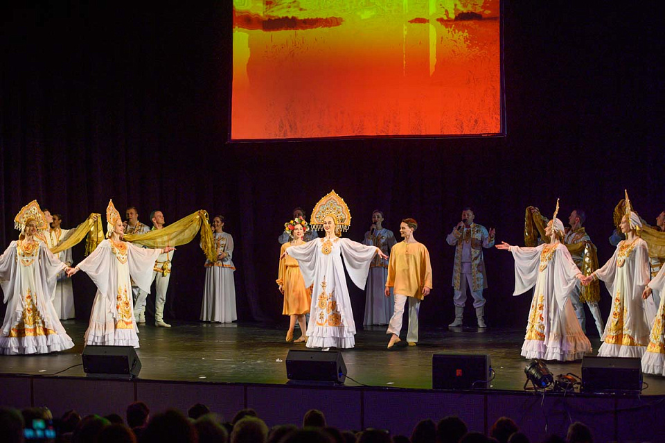 Концерт Государственного молодежного ансамбля песни и танца «Алтай» имени А.Ф. Березикова, 23 Марта 2025г. — фото 14