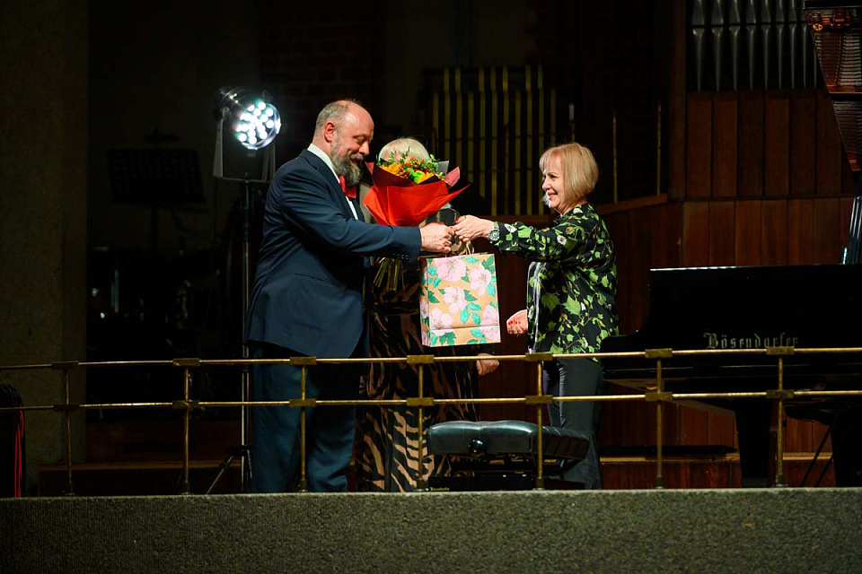 Заслуженный артист России Александр Гиндин. Международный фестиваль «Музыкальная весна», 19 Марта 2024г. — фото 12