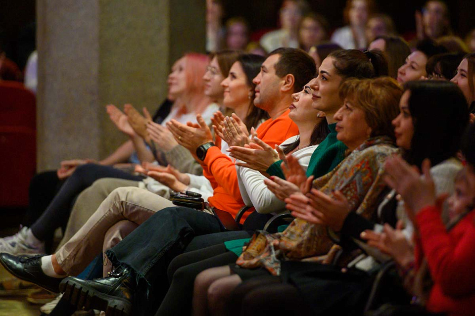 Международный фестиваль «Джаз в филармонии», Ансамбли «ЗВУК» (Москва) и «Акцент» (Калининград), 16 Ноября 2024г. — фото 5