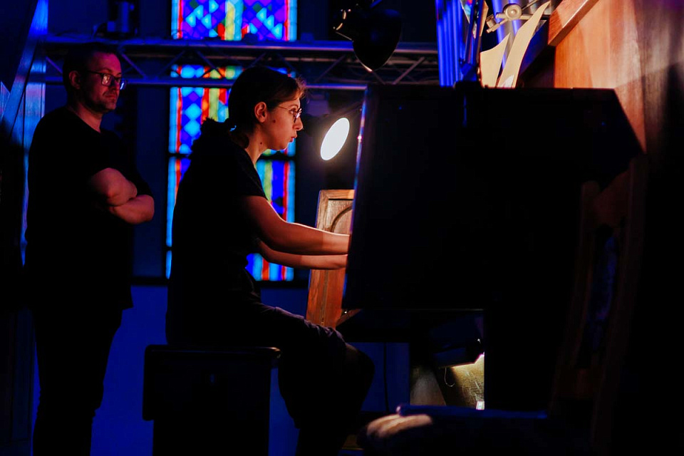 Открытие выставки в малом зале и концерт "Аве Мария" в честь 45-летия Концертного зала филармонии, 22 Августа 2025г. — фото 23